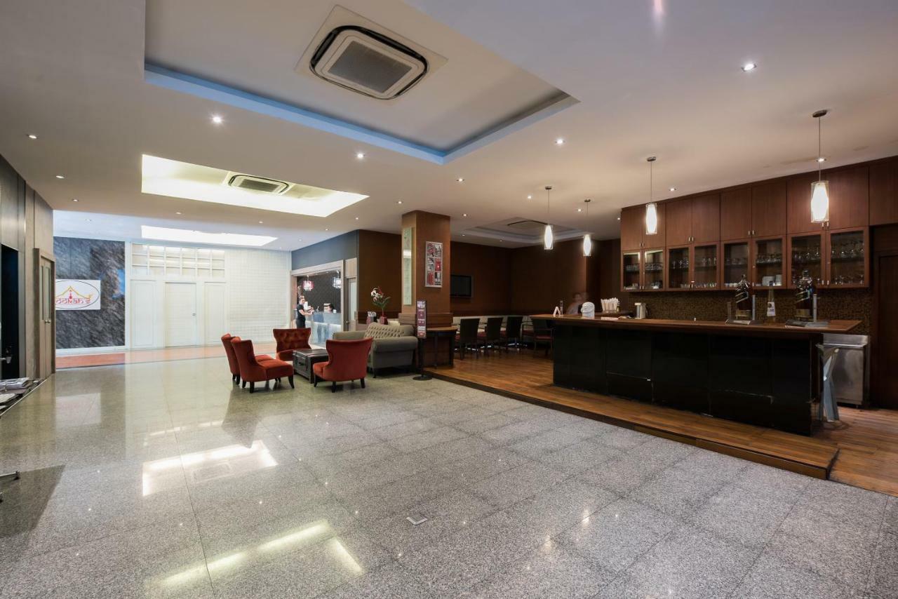 The Euro Grande Hotel Bangkok Esterno foto